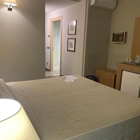 Hotel Monteverde Acqui Terme Esterno foto