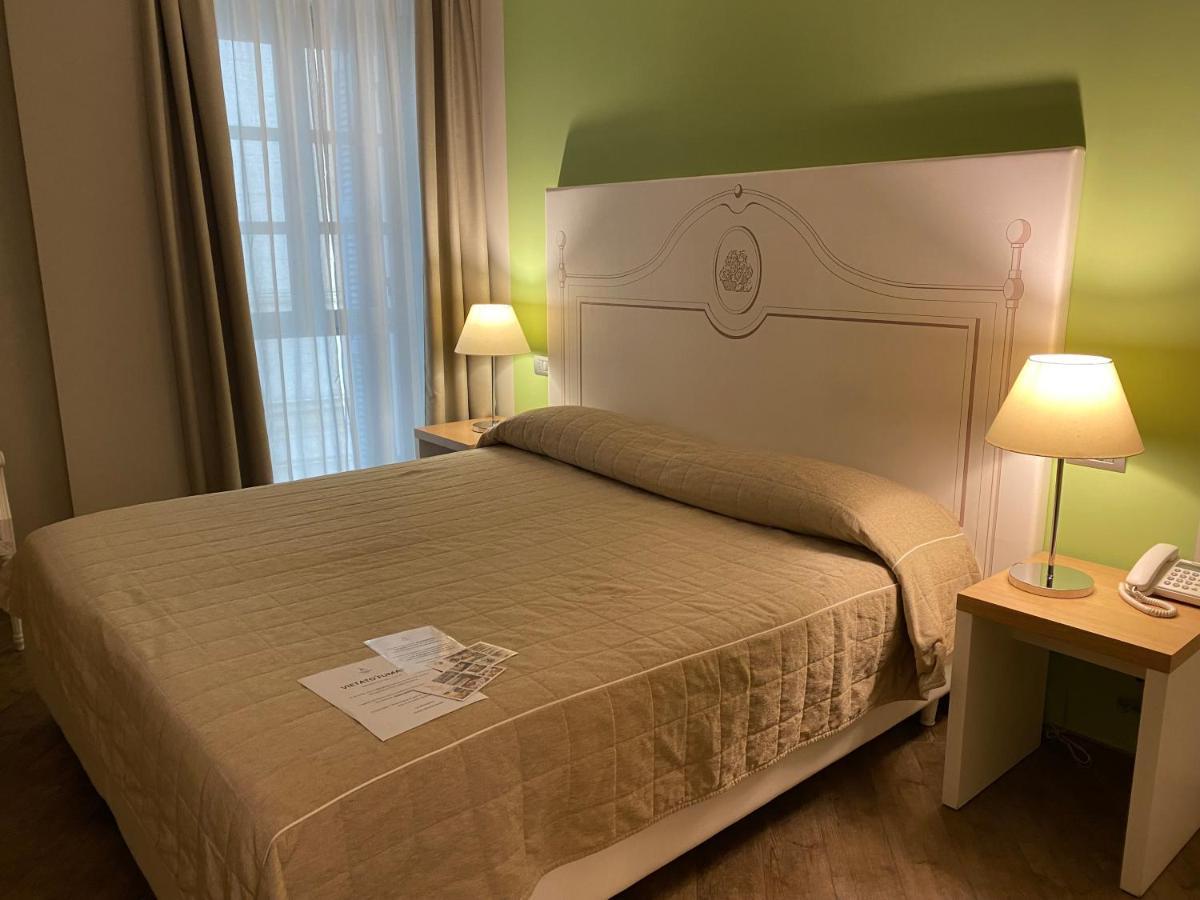 Hotel Monteverde Acqui Terme Esterno foto