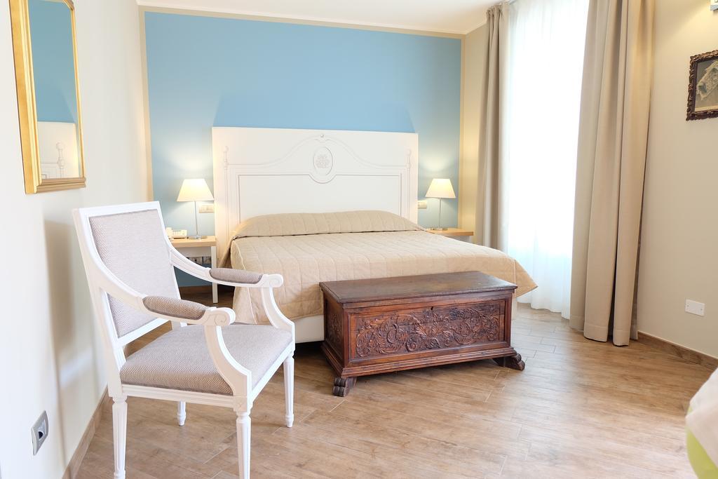 Hotel Monteverde Acqui Terme Esterno foto