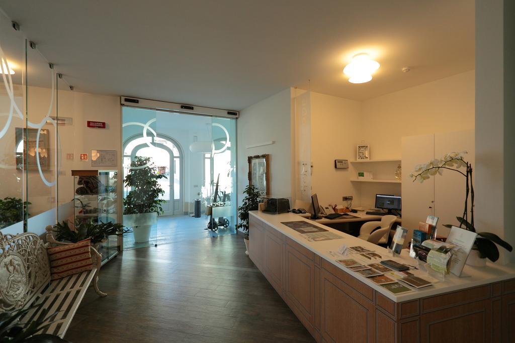 Hotel Monteverde Acqui Terme Esterno foto